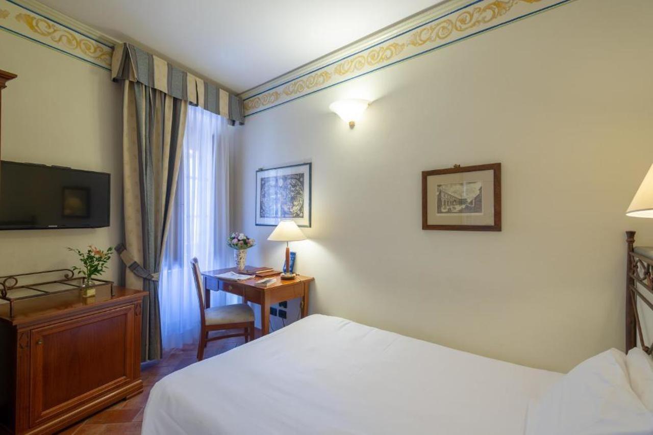 Hotel Davanzati Florence Exterior photo