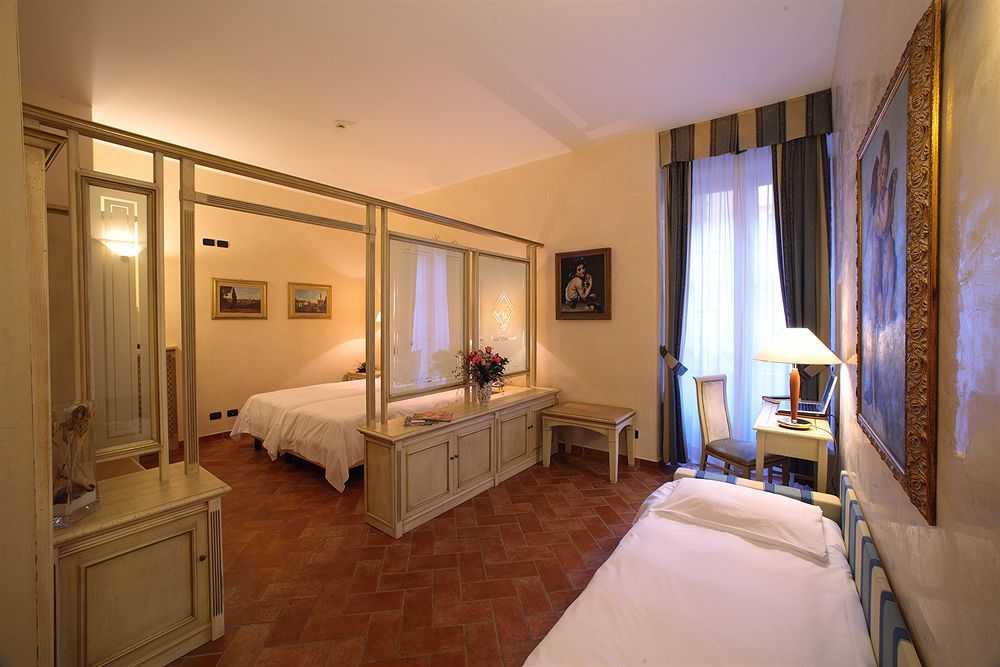 Hotel Davanzati Florence Exterior photo