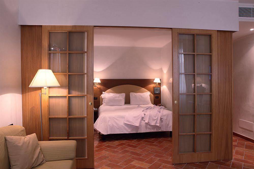 Hotel Davanzati Florence Exterior photo
